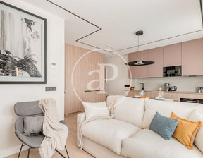 Mieszkanie na sprzedaż, Hiszpania Madrid Capital, 904 876 dolar (3 565 212 zł), 83 m2, 93065230