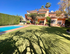 Dom na sprzedaż, Hiszpania Marbella, 2 708 362 dolar (10 914 701 zł), 1155 m2, 93817860