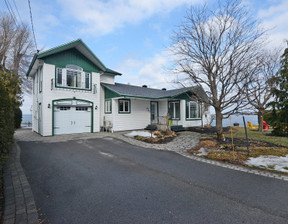 Dom na sprzedaż, Kanada Sainte-Barbe 611 Route 132, Sainte-Barbe, QC J0S1P0, CA, 727 829 dolar (2 867 645 zł), 131 m2, 95202460