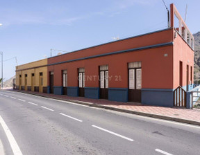 Dom na sprzedaż, Hiszpania Santa Cruz De Tenerife, 390 004 dolar (1 536 617 zł), 280 m2, 96058408