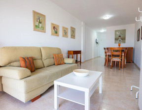 Mieszkanie na sprzedaż, Hiszpania Santa Cruz De Tenerife, 152 136 dolar (599 415 zł), 69 m2, 96058738