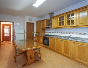 Mieszkanie na sprzedaż, Portugalia Cantanhede, 158 728 dolar (642 849 zł), 130 m2, 96130816