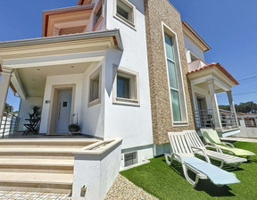 Dom na sprzedaż, Portugalia Nazaré, 426 055 dolar (1 717 001 zł), 161 m2, 98516046
