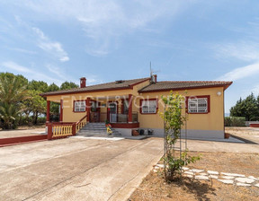 Dom na sprzedaż, Hiszpania Denia, 941 077 dolar (3 613 738 zł), 232 m2, 98263748