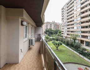 Mieszkanie na sprzedaż, Hiszpania Barcelona, 503 303 dolar (2 058 507 zł), 82 m2, 101890981